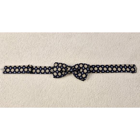 Brooks Brothers Makers Mens Silk Bow Tie Navy Blue Yellow Geometric Pattern - Picture 5 of 7